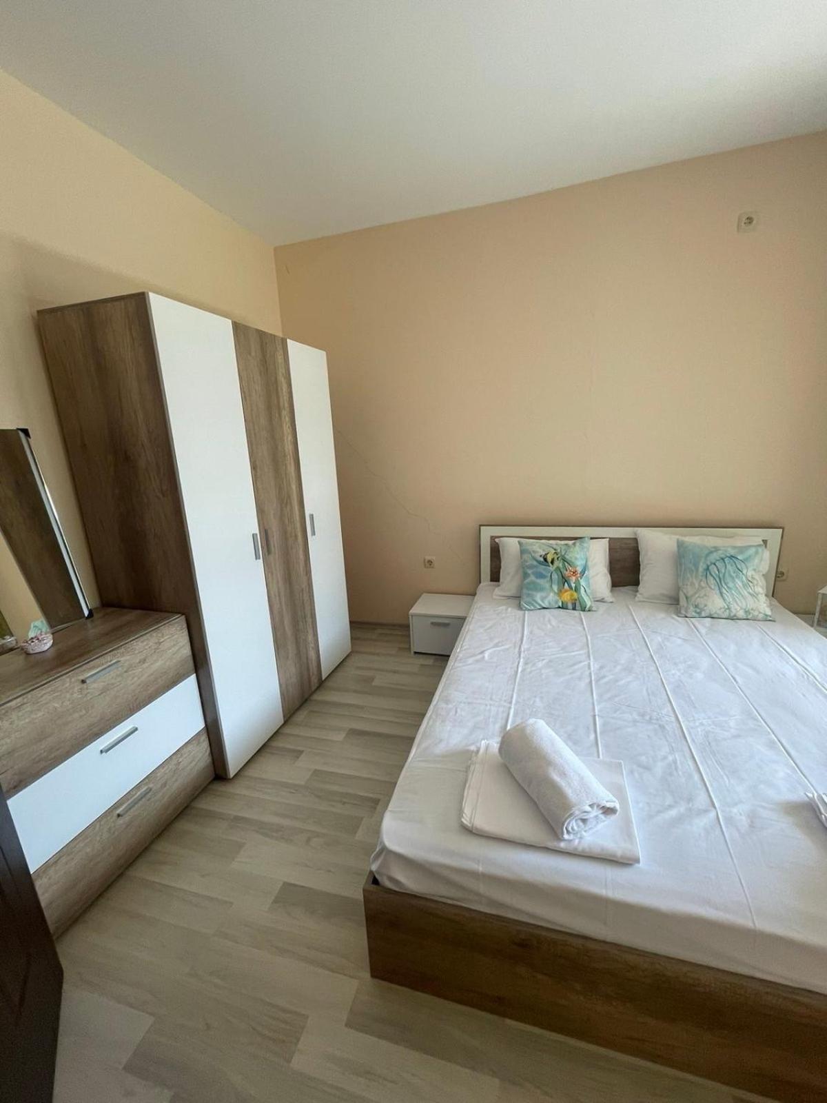 Private Apartments In Apolon Ravda Exterior foto